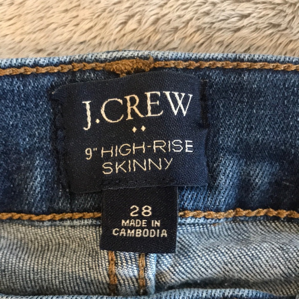 J Crew 9” High Ride Skinny Jeans Size 28